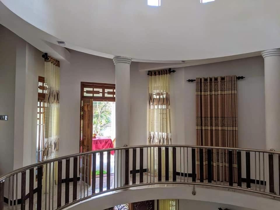 Blooming Villa & Guest Матара Экстерьер фото